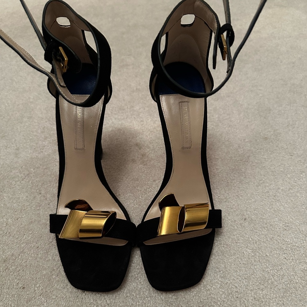 NEW Stuart Weitzman black suede heels